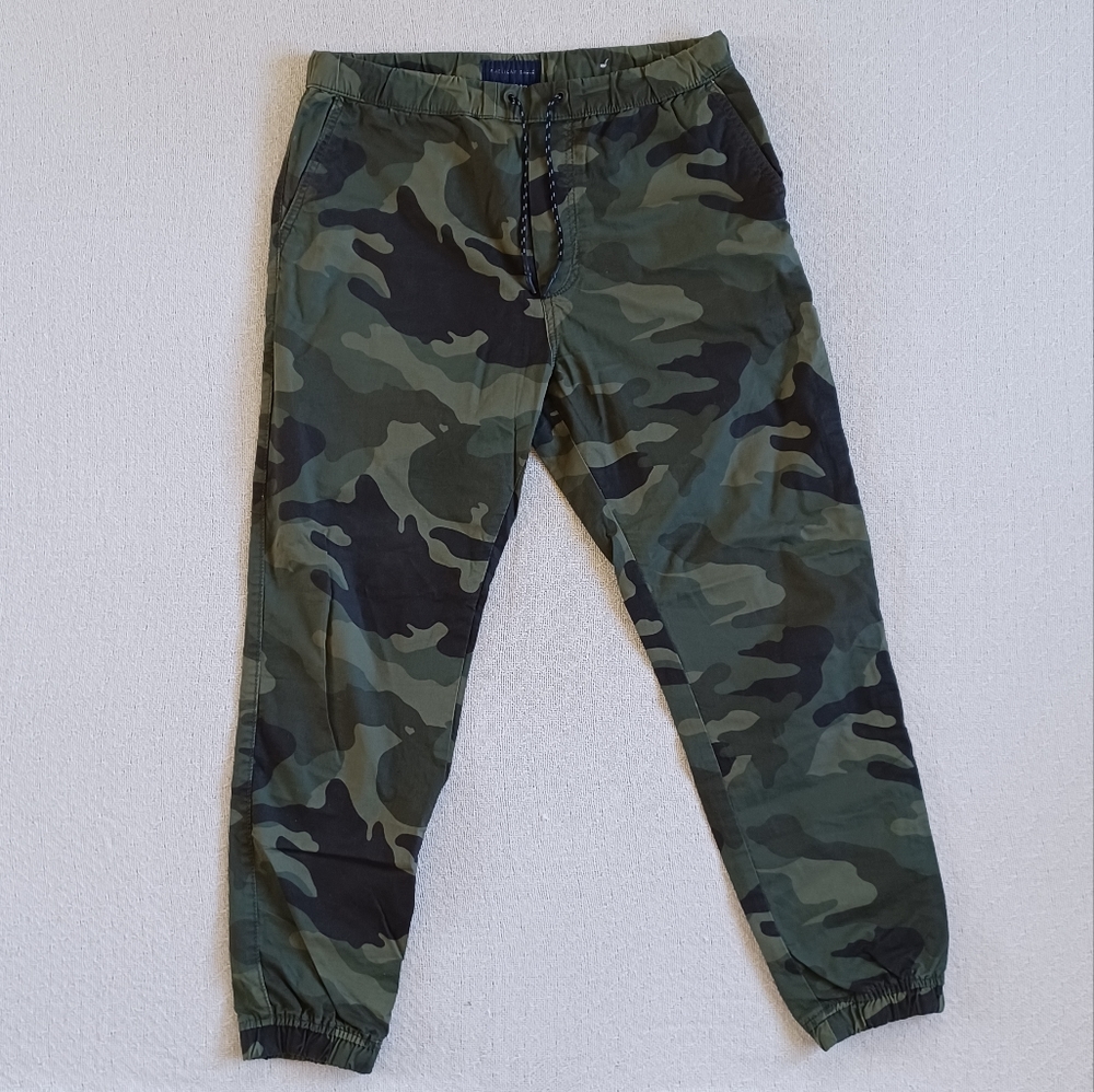 American Eagle Camo Flex Joggers